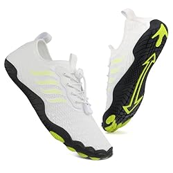 Hanani Zapatos de Agua Hombre Escarpines para Muje...: Protección total: las suelas y dedos de los pies de Goma de alta calidad pueden proteger completamente los pies de objetos afilados y proporcionar un excelente amortiguador. La estructura cóncava y convexa aumenta la fricción y proporciona un excelen...