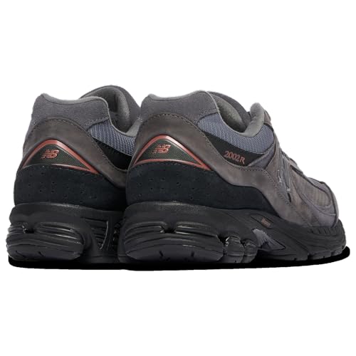 New Balance 2002R - Men's (Charcoal/Black)3