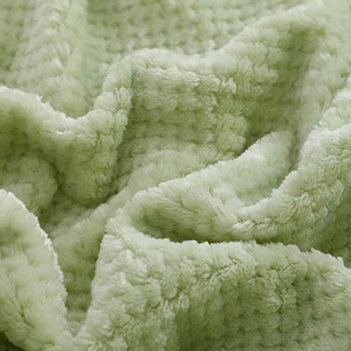 SOCHOW Waffle Sherpa Fleece Throw Blanket, Super Soft Fuzzy Warm, Lightweight Fluffy Reversible Plush Blanket for Bed Sofa Couch, 127cm×150cm Lime Green - Image 3