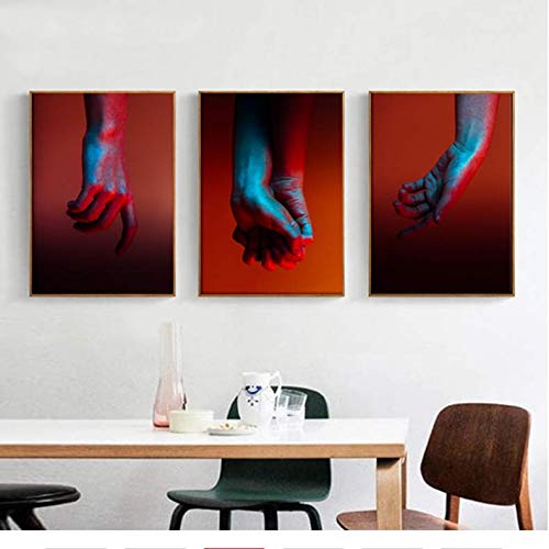 Affiche main dans la main moderne en toile 50x70cm pour une décoration de chambre minimaliste