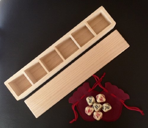 Amazon | 五行易（断易）スタートキット（サイコロ大） | ダイス