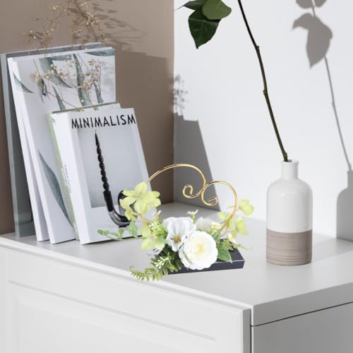Coussins et Support en Forme de Cœur pour Valoriser vos Décorations - 6
