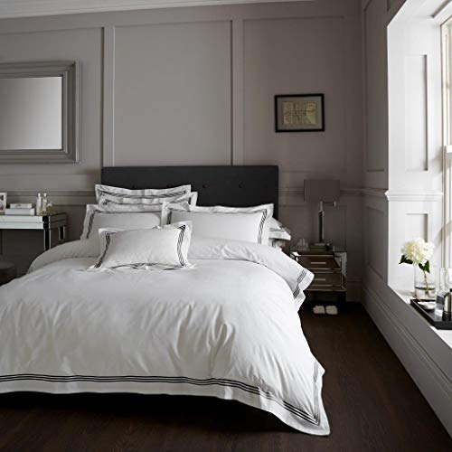 EHD Devore Bettwäsche-Set, bestickte Bordüre, luxuriös, wendbar, Hotelqualität, 50 % Baumwolle, 50 % Polyester, White With Black Border, King Size Cover