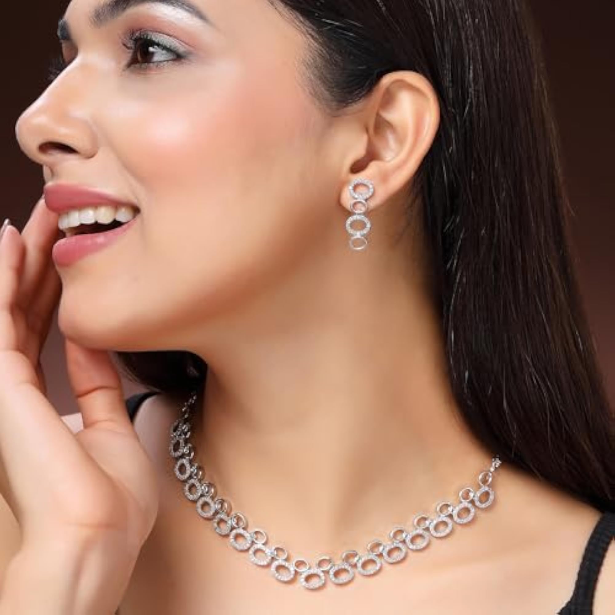 Women's Oval Shaped American Diamond Necklace Set, Elegant Gift