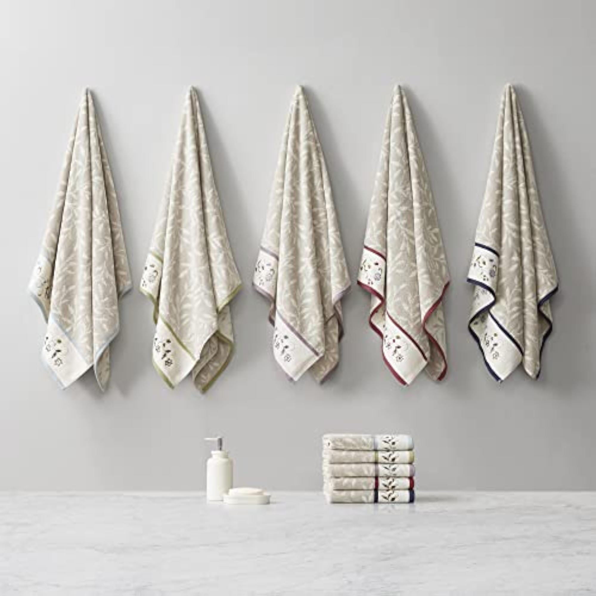 Luxurious Floral Embroidered Cotton Bath Towel Set