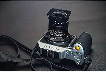 TTArtisan Lens Adapter/Converter Ring for Leica M Mount Lens to Hassel X1D Mount Camera Body Black