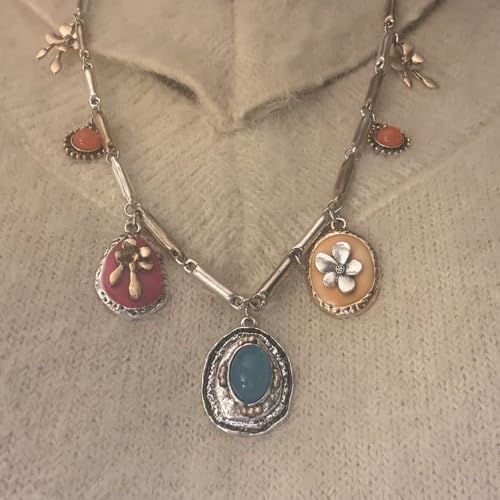 VIEKYBUTTY Charm Necklace Layered Necklaces for Women Vintage Jewelry Multicolor Flower Pendants Iron Metal Boho Accessories for Party by VIEKYBUTTY - Used condition - Image 2