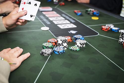 Engelhart - 320996 – Pokermatte grün – rutschfeste Spielfläche 180 cm x 90 cm – Dicke: 3 mm – Bedruckte Tischdecke aus Polyester und Gummi – Zubehör für Casinospiel