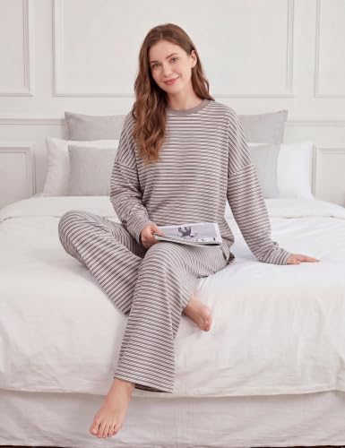 Image of MISSACTIVER Women's 2 Piece Striped Lounge Set Long Sleeve Oversized T-Shirt Wide Leg Pants Matching Pajamas Set