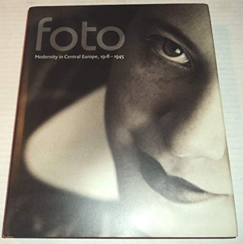 Preisvergleich Produktbild Foto: Modernity in Central Europe, 1918-1945