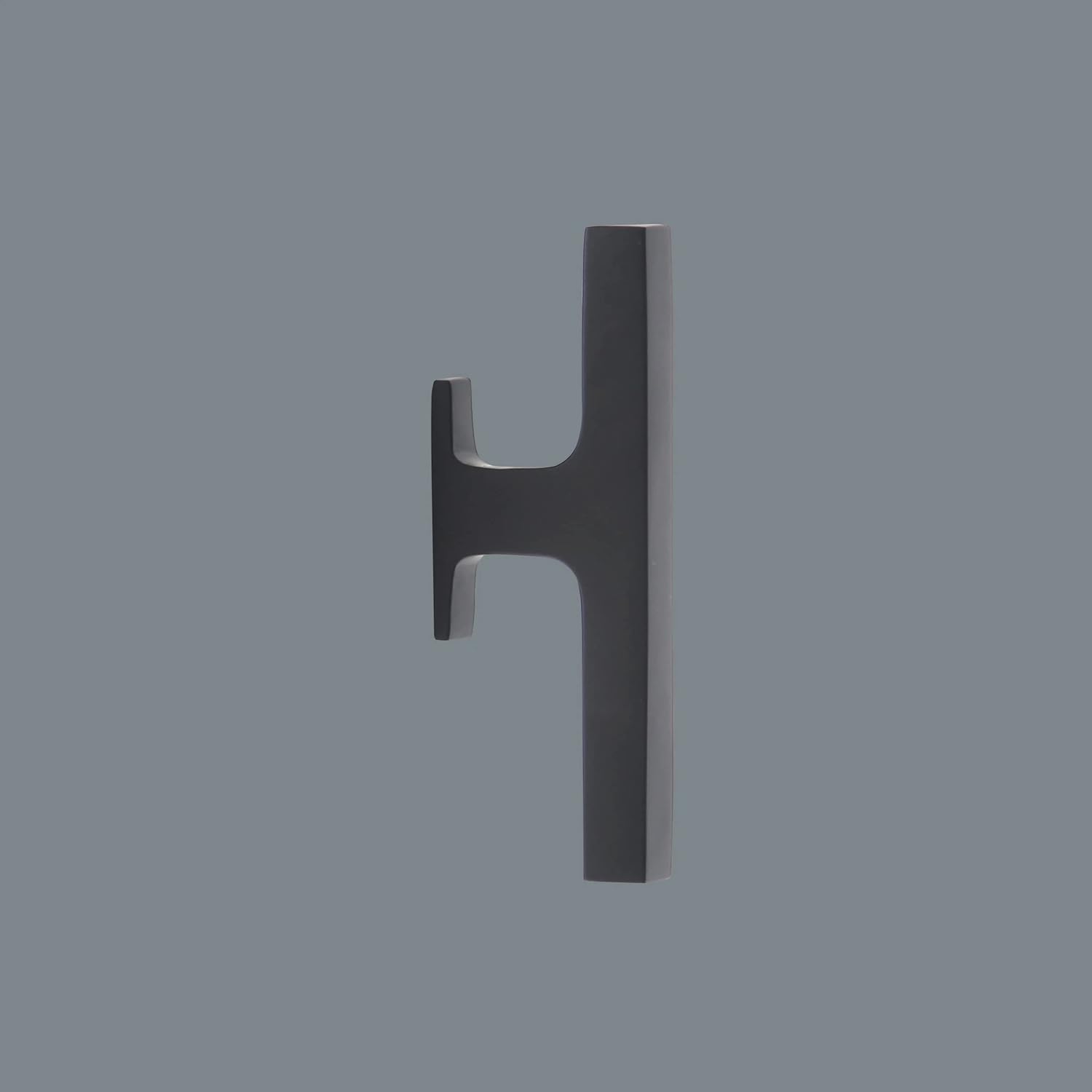 Madelyn Carter Gabrielle Solid Brass Offset Cabinet Pull - Matte Black