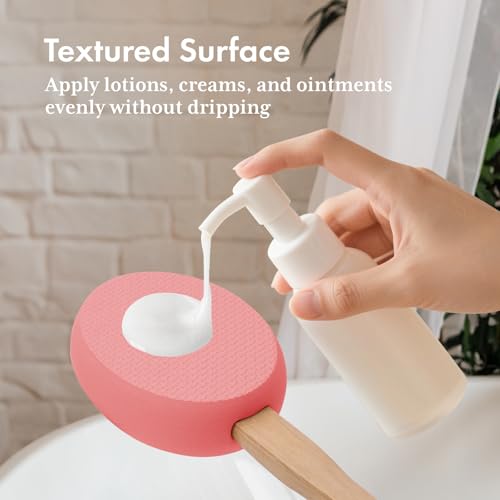 Image of AmazerBath Lotion Applicator for Back, Feet, 4 Replacement Pads with 17 inch Curved Handle, Back Sunscreen Applicator for Kids, Elderly, Women, Apply Skin Cream Medicine Moisturizer Tanner, Apricot Red