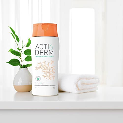 Summer's Eve Feminine Douche, Island Splash, 4 Ct. 4.5 oz. (Pack of 6)