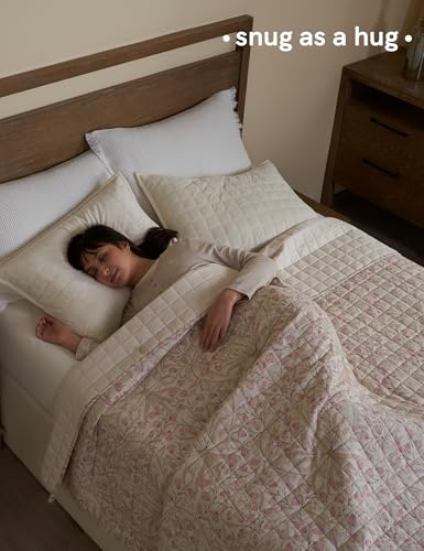 Image of YnM King Size Linen Weighted Blanket for Adults (88x104 Inches, 25 Pounds, Campanula), Exclusive Smallest Compartments, Heavy Bed Blanket for Two Persons of 110~190lbs on Queen or King Bed