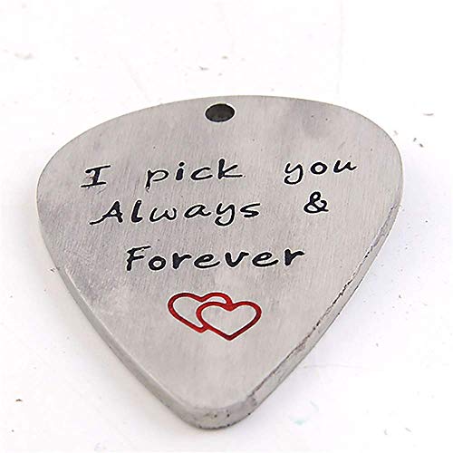 U/K Pendentif perforé en acier inoxydable – Accessoire d’instrument de musique national – Médiator Ukulélé – Lettres… - Les Beatles, Paul McCartney, John Lennon, RIngo Starr, George Harrison U/K Pendentif perforé en acier inoxydable - Accessoire d'instrument de musique national - Médiator Ukulélé - Lettres…