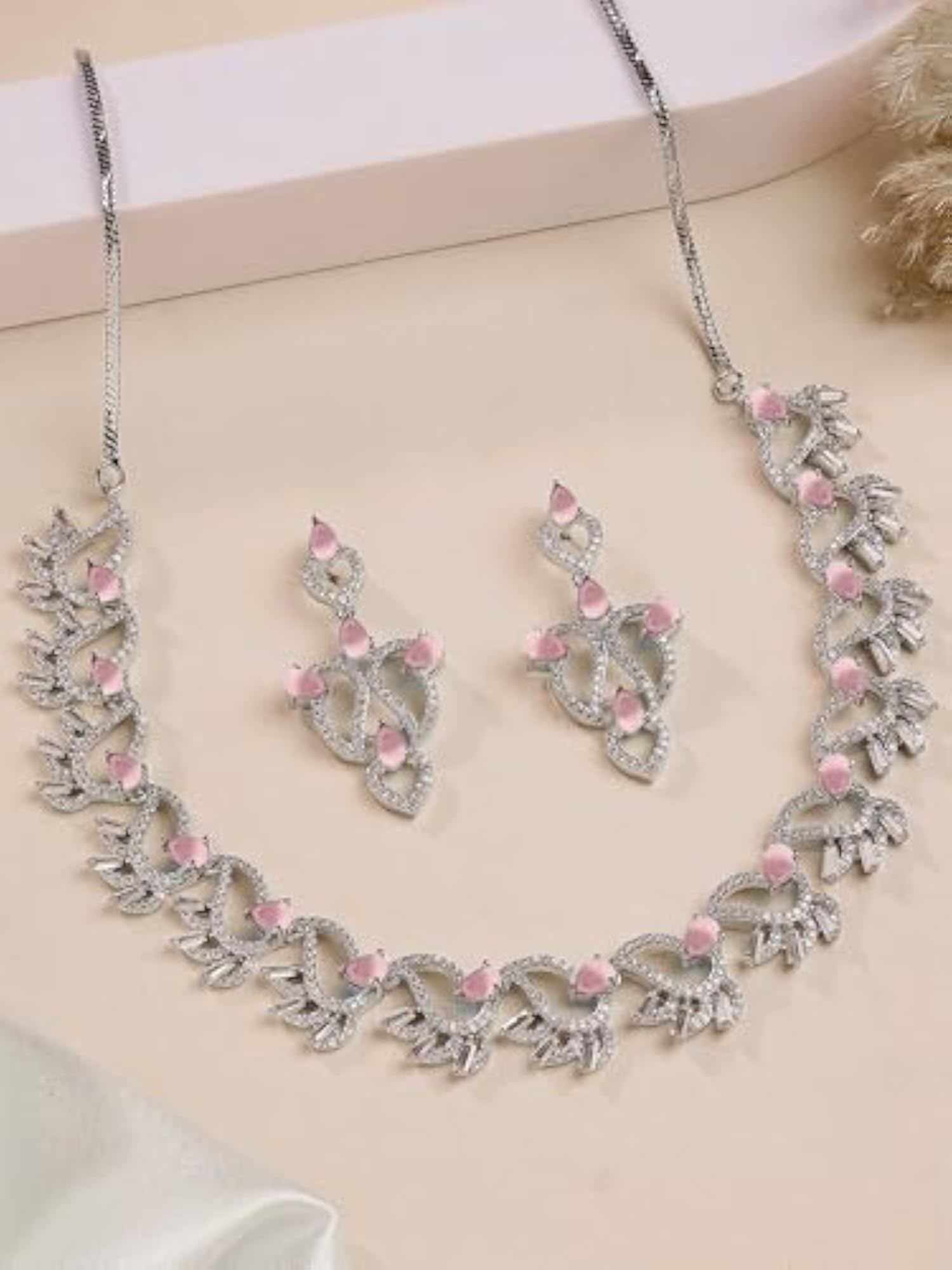 Silver-Plated Leaf Motif American Diamond Jewellery Set