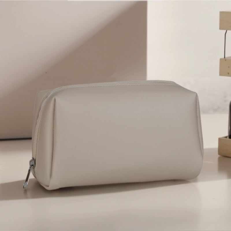 Ladies' PU Leather Cosmetic Bag Hand held Toiletries Storage Bags image 2