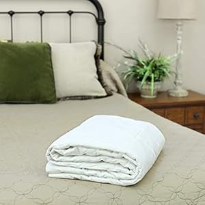 Silk Bedding Direct. Couette en Soie de Mûrier/Microfibre Mélangé. Mixte. Poids d&rsquo;Été. Une Personne, 200cm x 150cm. Certification: Oeko-TEX® Standard 100.