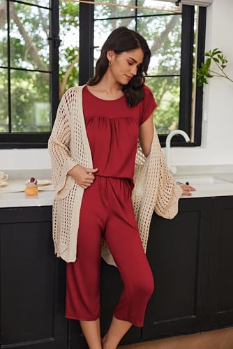 Image of Ekouaer Women's Capri Pajama Set Short Sleeve Mumu Pjs Pleated Top Capri Pants with Pockets Sleepwear Lounge Set