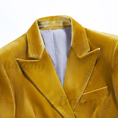 Elegant Women's Velvet Pant Suit in Deep Green - Image 4