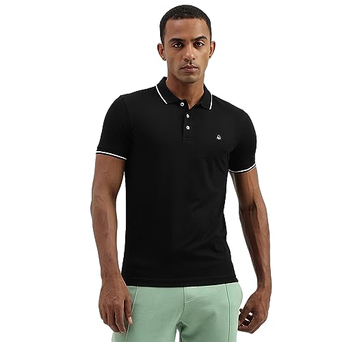 Image of UNITED COLORS OF BENETTON Men's Solid Regular Fit T-Shirt