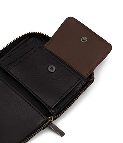 Matt & Nat Rue Zipper Wallet in Black4