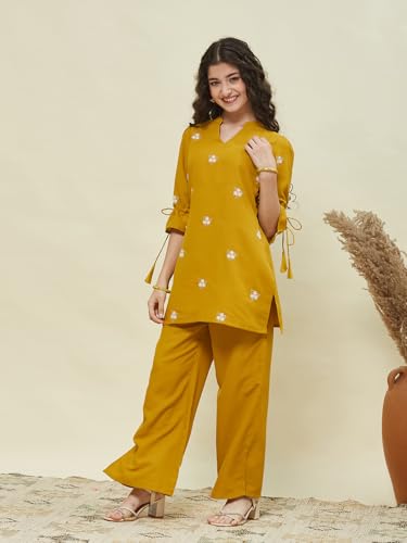 Image of Girls Floral Embroidered Kurta and Palazzo Pants Co-ord Set with V Neck Elegant Traditional Outfit for Festive and Functions