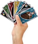 Jeu de cartes UNO Harry Potter de Mattel Games avec boîte de rangement, Âges 7+ | Jeu de cartes sur le thème du film & règle spéciale du chapeau de tri pour les enfants, les adolescents et les soirées jeux en famille pour 2-10 joueurs.