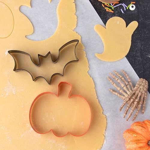 Cookie Cutter Kingdom CCK-CC Halloween Cookie Cutters Plus 2.5 Ounces Sprinkles thumb #4