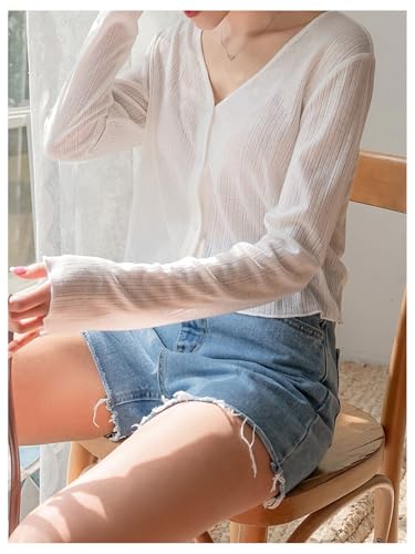 OYOANGLE Women's Cropped Lightweight Cardigan Long Sleeve Button Down Regular Fit Cardigans3