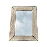 ARTIGIANATO VULCANO Miroir marocain en bois recouvert de métal alpaga argent ciselé à la main dimensions 80 x 60 x 2