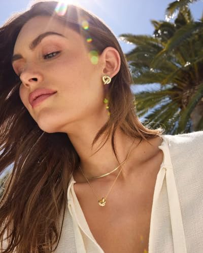 gorjana - Infinity Knot Necklace 16"-18" - 18k Gold Plated Brass - Unique Knot Design - Secure Spring Closure - Adjustable Versatile Length - Gifting Necklace to Loved One3