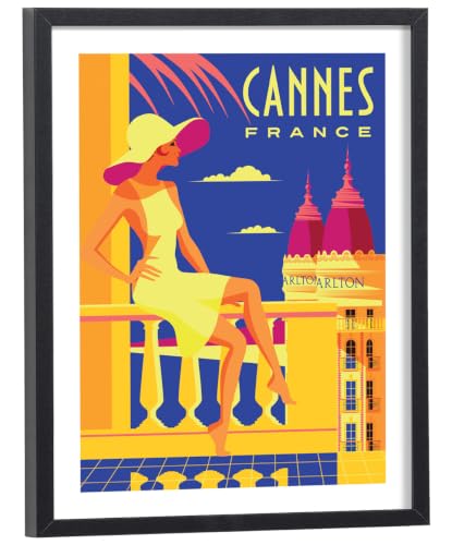Tableau Cannes chic avec cadre en bois noir decoration interieure haut de gamme