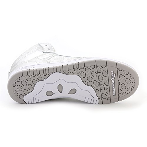 Pastry Women's Glam Pie Glitter Sneaker, Silver, Size 8.52