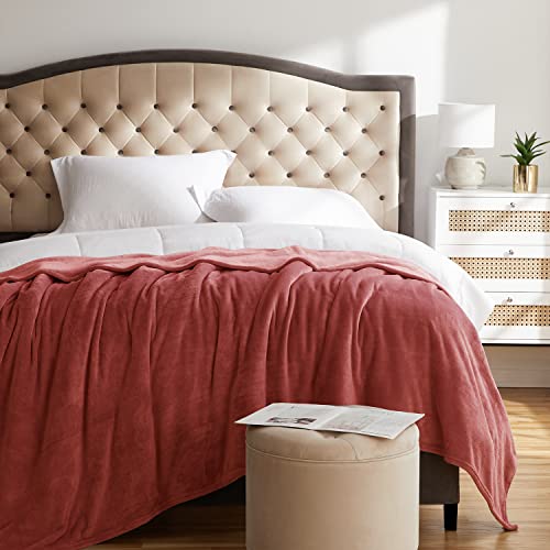 KMUSET Fleece Blanket Throw Size Coral Lightweight Super Soft Cozy Luxury Bed Blanket Microfiber