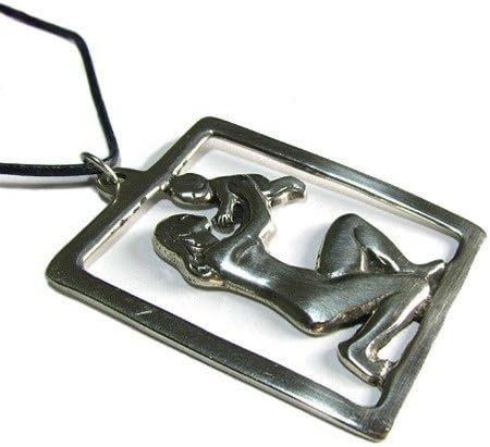 Miniatura 2 de Madre y el niño peltre colgante sobre Cord Collar, la Tierra Madre Collection