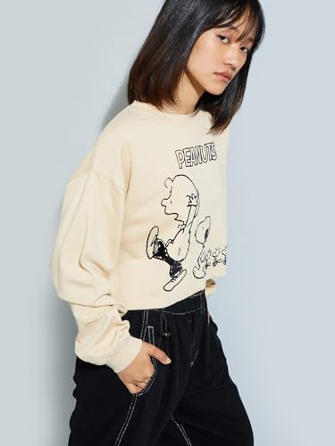 Image of Max URB N Women Snoopy Printed Cropped Sweatshirt