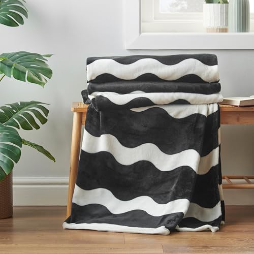Sassy B Waves Wendedecke 200 x 240 cm Übergroße Decke Überwurf Schwarz-Weiß Sassy B Waves Wendedecke 200 x 240 cm Übergroße Decke Überwurf Schwarz-Weiß