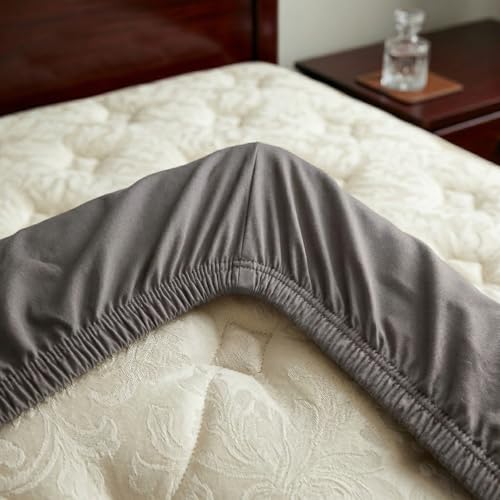 Image of Utopia Bedding Waterproof Mattress Protector King Size, Cotton Terry Bed Cover, Breathable Mattress Cover & Bed Protector for Double Bed, Elastic Fitted Waterproof Mattress Cover, 198 x 183 cm
