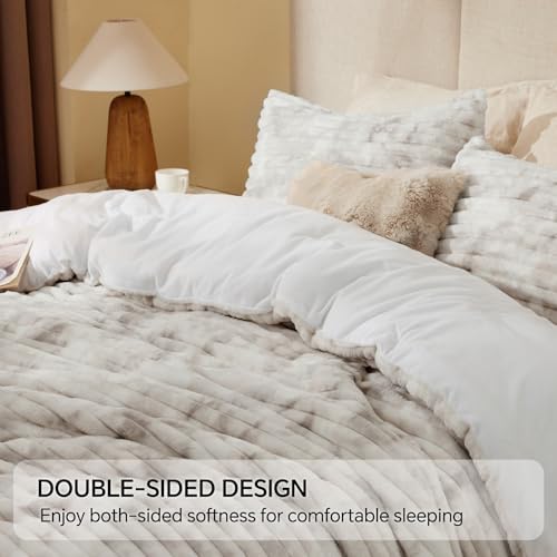 Image of BEDELITE Fleece Full Comforter Set -Super Soft & Warm Fluffy Grey&White Bedding, Luxury Fuzzy Heavy Bed Set for All Season with 2 Pillow Cases