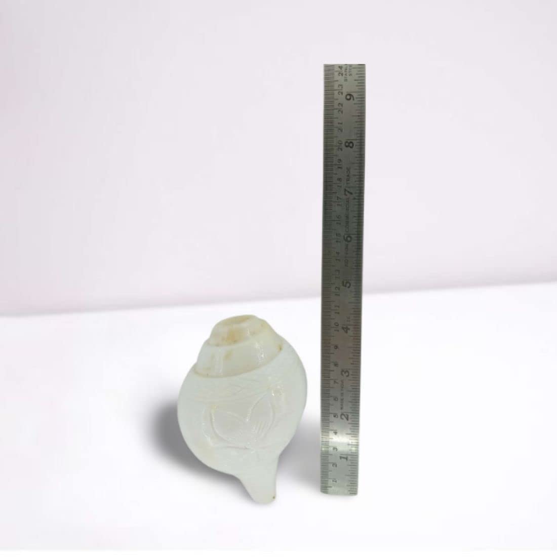 MAYAPURI Blowing Shankh/Puja Shankha or White Conch Shell (3.5/4 inches) - Image 3 thumbnail