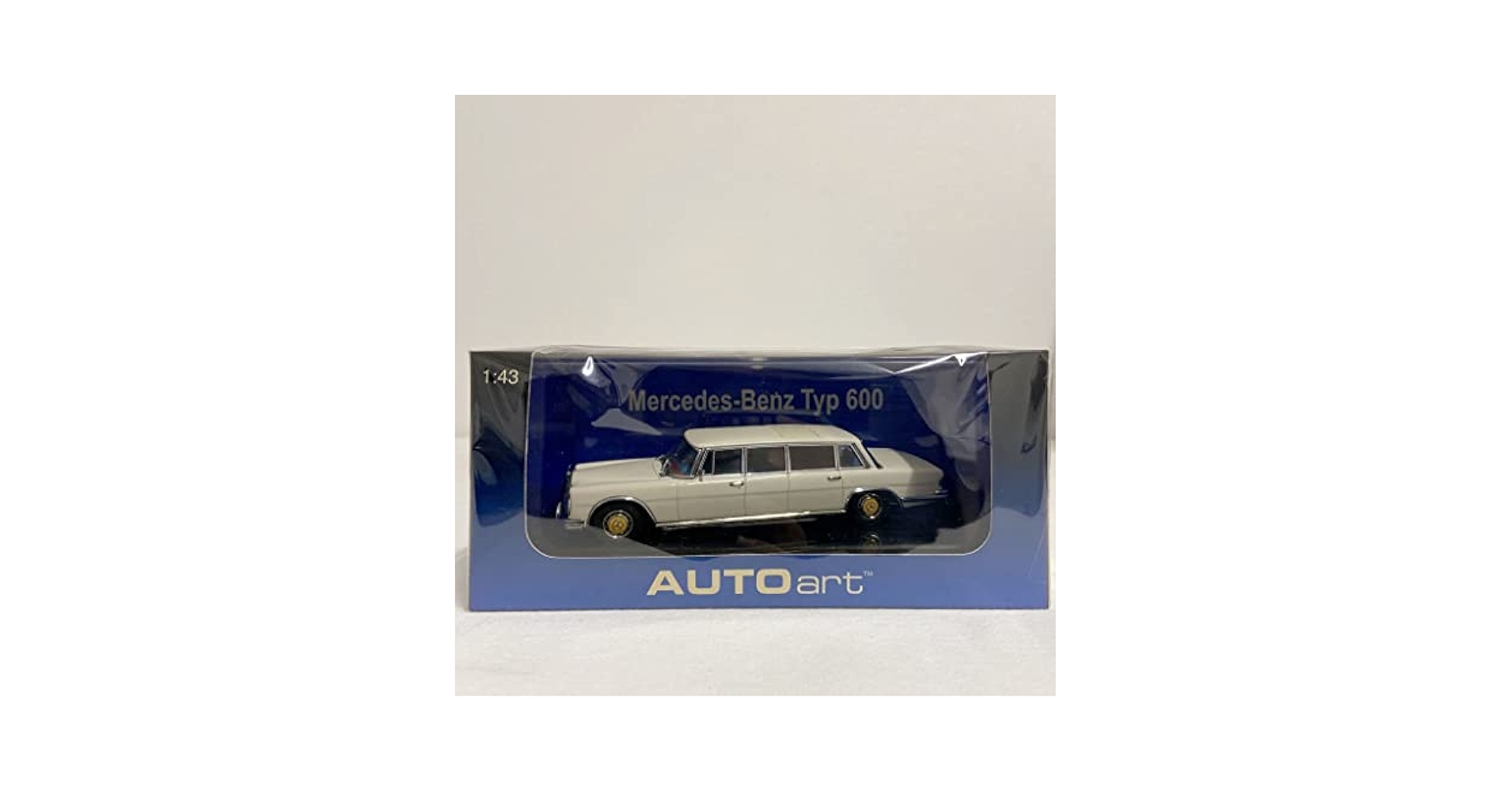 メルセデスベンツAUTOart製Typ 600 1:43スケール Amazon | AUTOart 1/43 Mercedes Benz Typ 600 LWB white オート