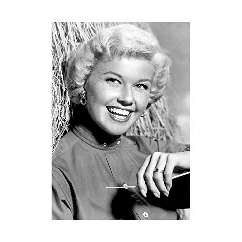 Wee Blue Coo Hollywood Publicity Shot Doris Day Wall Art Print