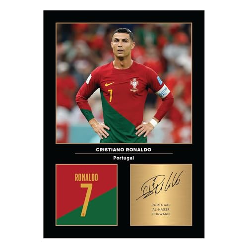 Icons Wall Art - Fotografía impresa de Cristiano Ronaldo de la selección nacional de Portugal - Formato A4 - Regalo para los fanáticos de Portugal - Reproducción digital - Firma sin marco