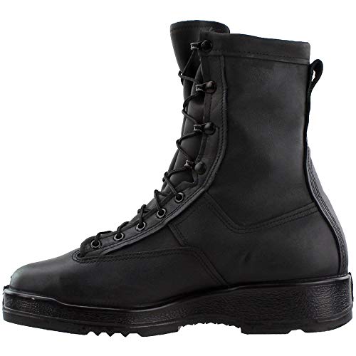 10 Best Combat Boots & Military Footwear [2023 Guide]