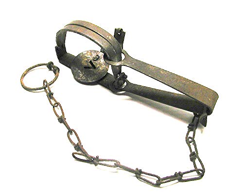 UNK Vintage Steel Leg Trap. Animal Trap. Working Condition.