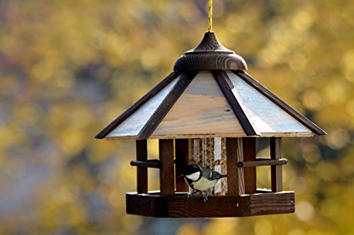 dobar® 21390 Vogelfutterhaus Camouflage Vogelfutterstation aus Holz - Vogelhaus zum Hängen - inkl. Futtersilo - Kompakte Vogelvilla - 35 x 35 x 29 cm - Braun-Beige-Grau