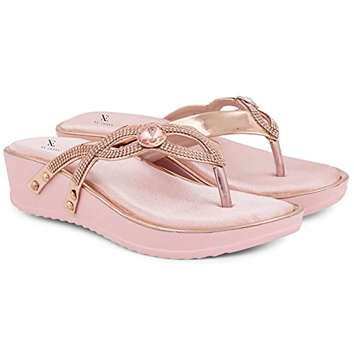 Image of XE Looks Stunning Black Comfortable Slippers For Women