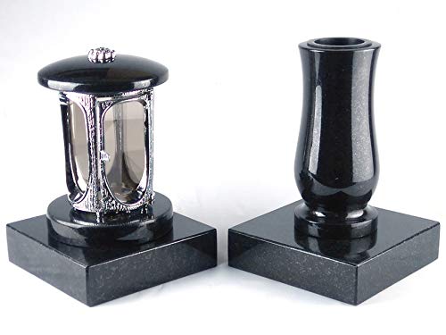 designgrab Grablampe aus verchromtem Aluminium und Grabvase und 2 Stück Sockel eckig in Granit Schwedisch Black