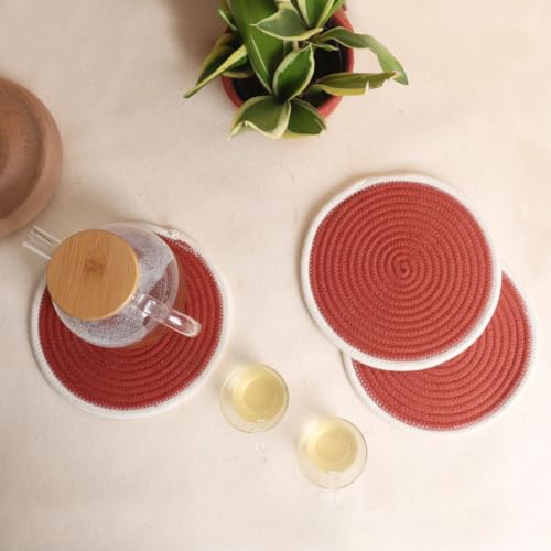 Image of DENOVA Cotton Rope Trivet for Hot Pots and Pans - Heat Resistant Table Mat, Rustic Kitchen & Dining Protection, Pack of 3 (Rust & Cream Edge Line, 23cm)